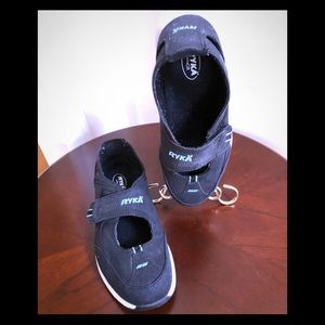 RYKA Walking Shoes